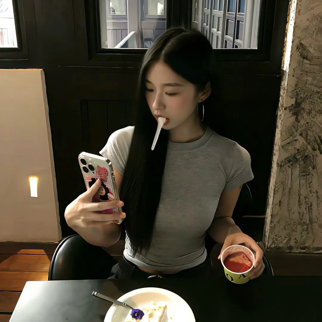 白噪音封面